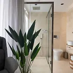 Morrison Court Apartmán *