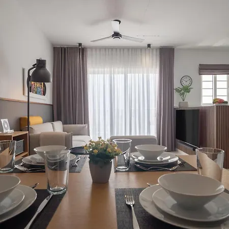 Morrison Court Apartment