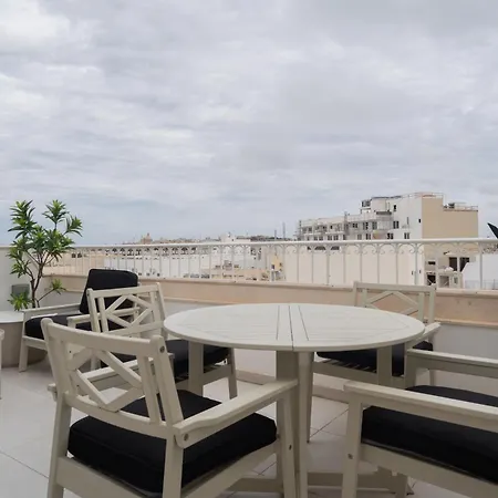 Morrison Court * Gzira