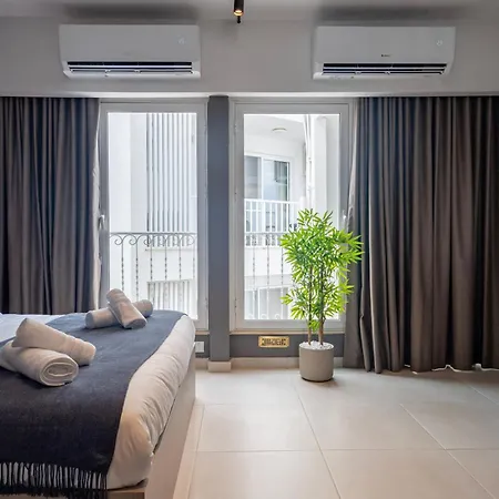 Morrison Court Apartment