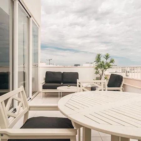 Morrison Court * Gzira