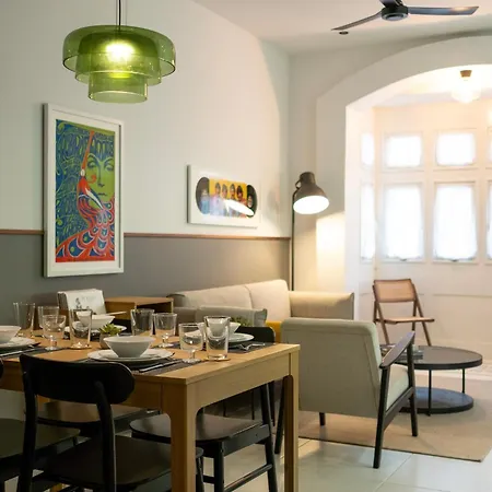 Morrison Court Apartment