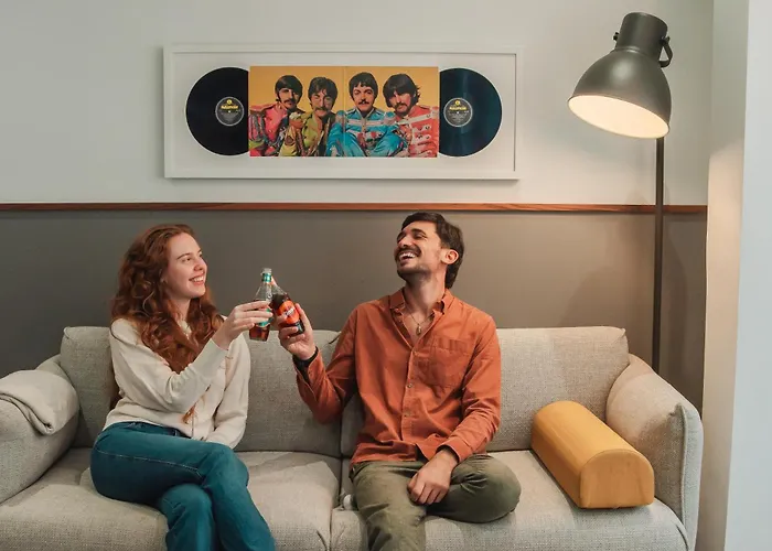 Morrison Court 아파트 그지라