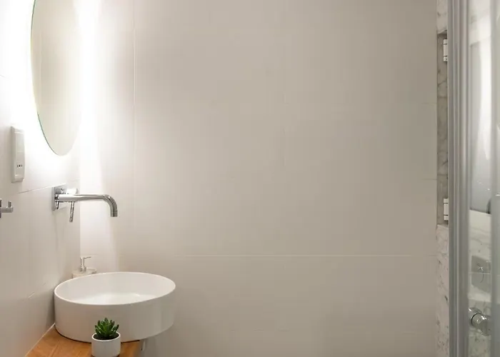 Morrison Court 아파트 그지라