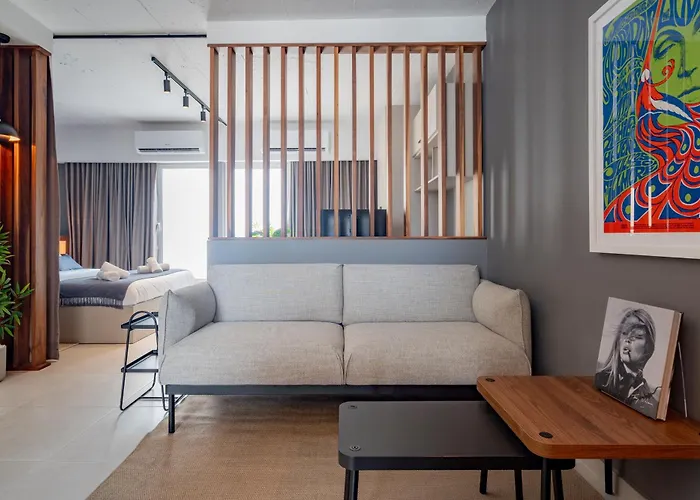 Morrison Court 아파트 그지라